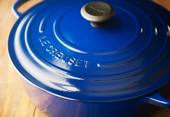 Le Creuset Enameled Cast Iron Signature Oval Dutch Oven, 9.5 Qt - The  Hungry Pinner